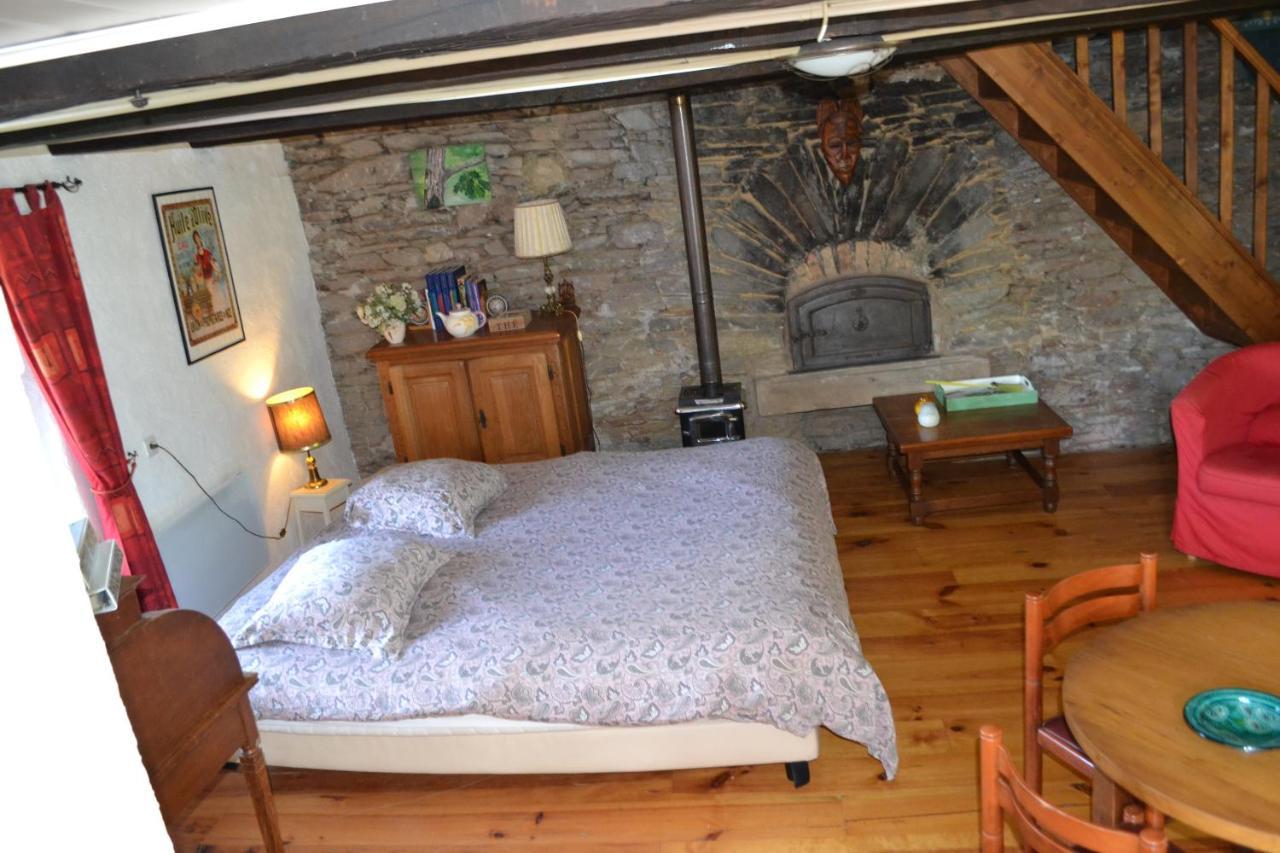 Domaine La Libaudie Hotel La Bastide-Solages Buitenkant foto